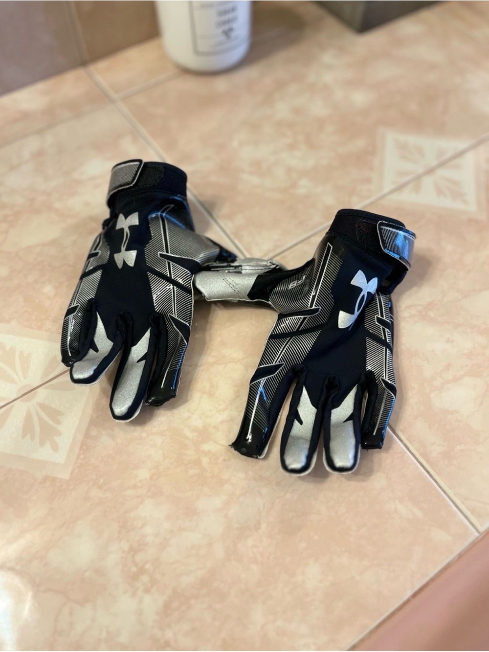 Under Armour Black and Silver Football Gloves